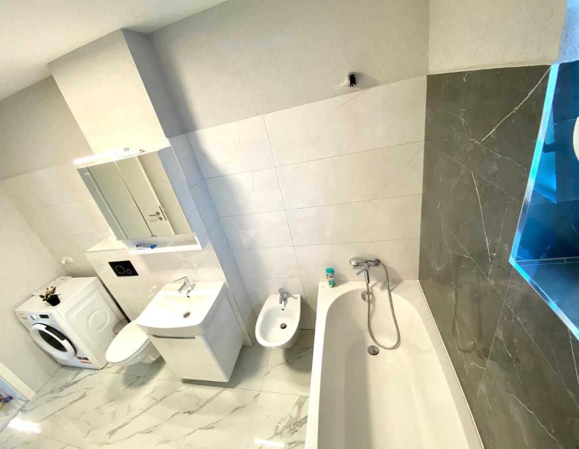 Hunyadi Luxury Kogalniceanu 锡比乌 外观 照片